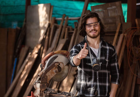 In der Aufstiegsfortbildung „Geprüfte/r Betriebswirt/in (HwO)“ lernen Führungskräfte von morgen das Werkzeug für eine nachhaltige, eigenständige und eigenverantwortliche Unternehmensführung kennen.