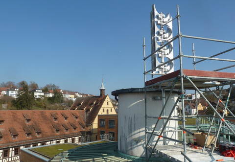 Einer der Sirenenstandorte ist das Mühlacker Rathausdach.