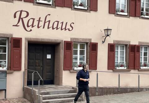 Wer in das Maulbronner Rathaus als neuer Bürgermeister einzieht, entscheidet sich voraussichtlich am 2. April. Dann nämlich findet in der Klosterstadt die Wahl des Nachfolgers von Andreas Felchle statt.