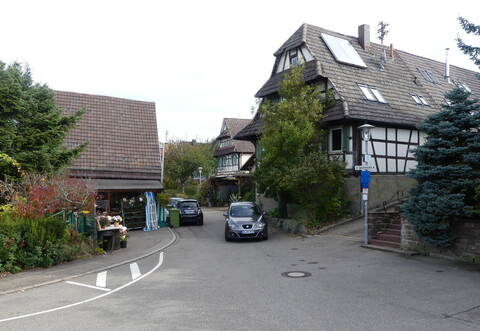 Erhalt der historischen Innerortsbereiche: Auch ein Teil der Speicherstraße in Langensteinbach, hier die Ecke des „grünen Winkels“, ist in das Städtebauförderprogramm aufgenommen worden.