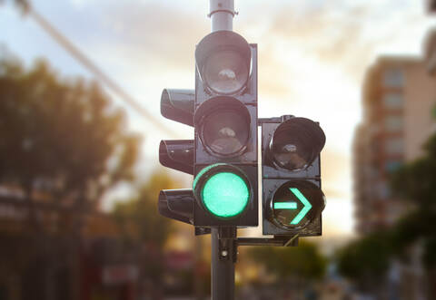 Der Sachschaden des Unfalls beträgt 11.000 Euro.