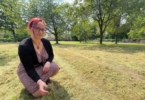 Die Spielleute und Landsknechte Neuenbürg um die zweite Vorsitzende Lena Geibig ziehen die Reißleine. Im vergangenen Jahr war es im Schlossgarten so trocken, dass am Mittelaltermarkt kein offenes Feuer gemacht werden durfte.