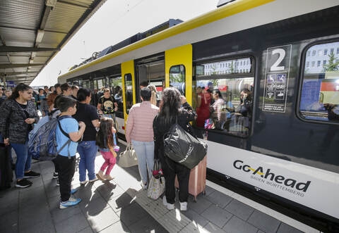 Wann ist die Mitnahme von Fahrrädern in die Bahn erlaubt?