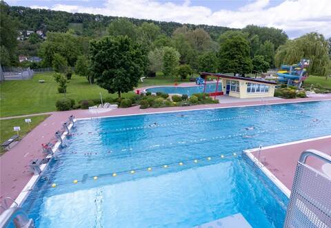 Das Nieferner Freibad wird bis 15.30 Uhr für die Öffentlichkeit geschlossen sein.