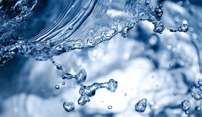 Private Haushalte können viel Wasser sparen. Private Haushalte können viel Wasser sparen.