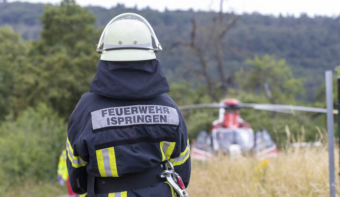 Verkehrsunfall Eisinger Landstraße Eingang Ispringen