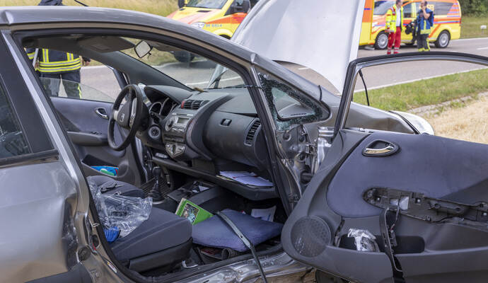 Verkehrsunfall Eisinger Landstraße Eingang Ispringen
