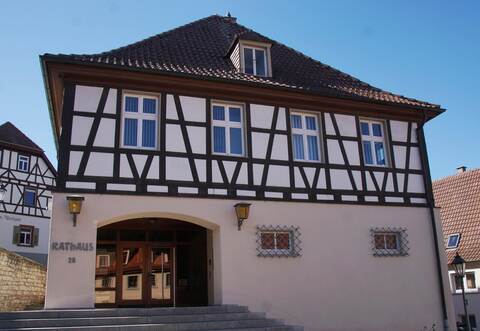 Wie viele Ratsmitglieder sollen künftig im Kieselbronner Rathaus mitdiskutieren? Über diese Frage wurde am Mittwoch engagiert gestritten.