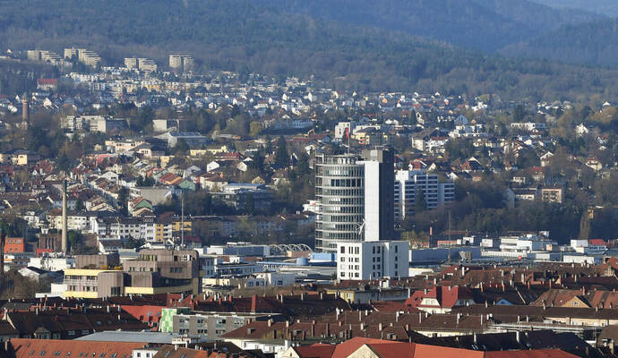 Pforzheim bietet Flüchtlingen Stadtführung auf Ukrainisch