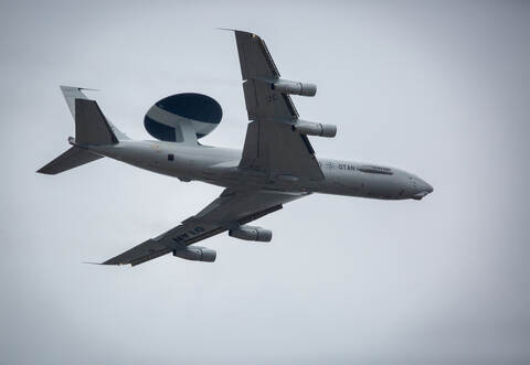 Nato-Kampfjets üben den Ernstfall über der Ostsee