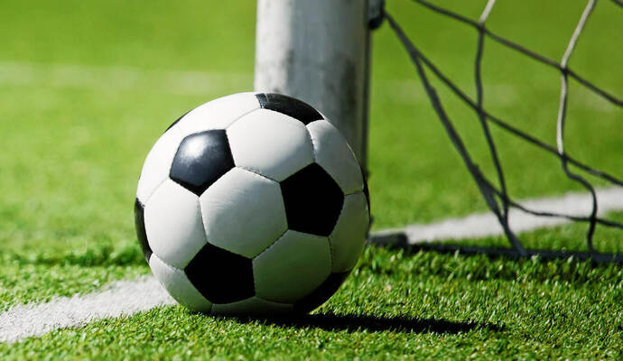 An diesem Freitag startet auch wieder die Fußball-Landesliga.