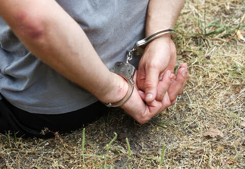 Aktivisten blockieren Zufahrt zu Volkswagen-Werk