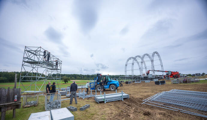 Aufbau Jubiläum Lobo MC