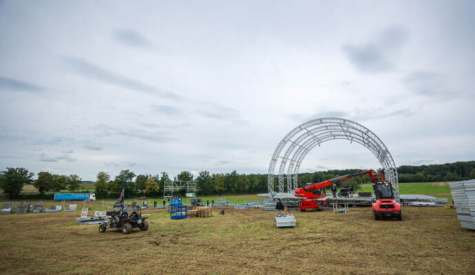 Aufbau Jubiläum Lobo MC