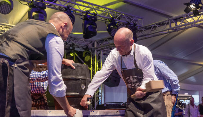 Oktoberfest Pforzheim Eröffnung Blaumeisen