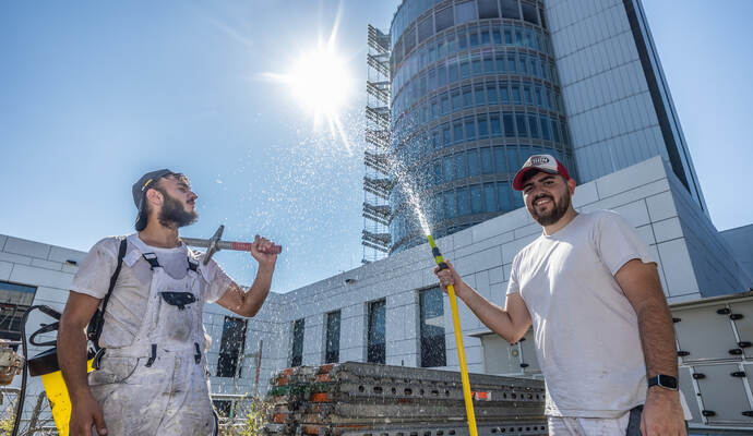 Sommer Hitze Baustelle