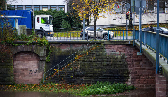 Hochwasser Enz Altstädter Brücke