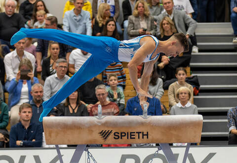 Alter schützt vor Klasse nicht: Ilie Daniel Popescu war am Pferd maßgeblich am deutlichen Erfolg beteiligt.