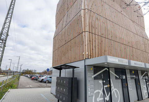 Mühlacker Bahnhof Fahrrad Parkhaus