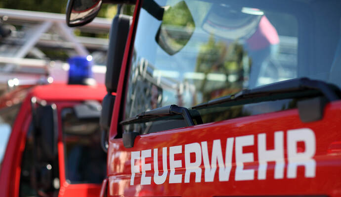 Die Feuerwehr in Mühlacker ist am Montagabend zu einem Fettbrand in der Bahnhofstraße ausgerückt.