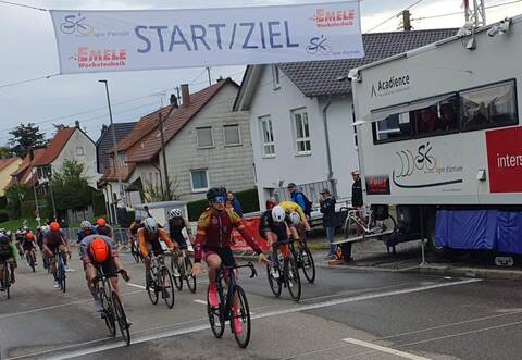 Schwalbe-Fahrer Aaron König bei seinem Sieg bei der BaWü-Straßenmeisterschaft.
