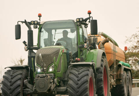 Mit einem Traktor-Korso von Vaihingen an der Enz nach Stuttgart wollen Landwirte am Donnerstag gegen die Agrarpolitik demonstrieren.