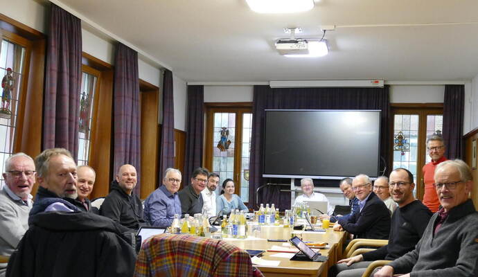 Sparzwang: Ratsmitglieder tauschen sich in Wurmberg über die Eckpunkte des für 2024 anstehenden Haushalts aus.