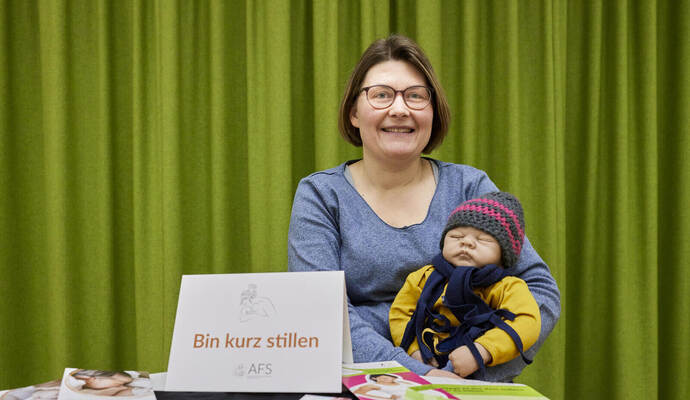 Melanie Klotz hat ein Stillcafé in Niefern-Öschelbronn ins Leben gerufen. Dort gibt sie Beratung in familiärer Atmosphäre. Melanie Klotz hat ein Still-Café in Niefern-Öschelbronn ins Leben gerufen