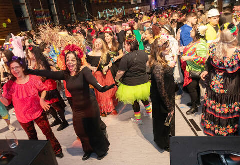 Bis weit nach Mitternacht wurde in Zaisersweiher getanzt und gefeiert.