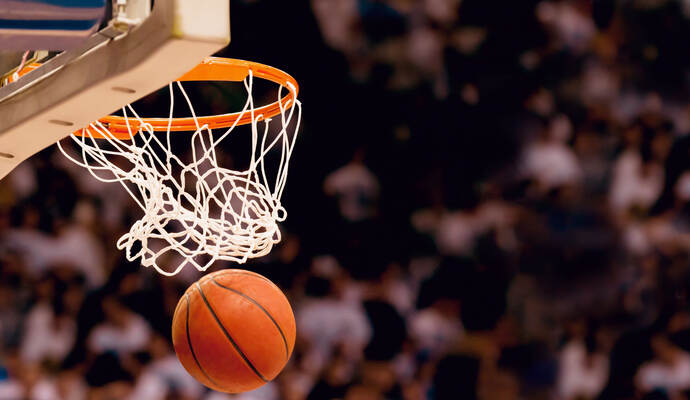 Die Rutronik Stars Keltern gewinnen in Marburg mit 87:68. Die Rutronik Stars Keltern gewinnen in Marburg mit 87:68.