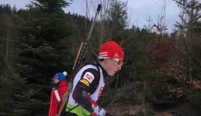 Biathlet Maxim Haddou vom WSV Schömberg auf der Strecke im Arber. Biathlet Maxim Haddou vom WSV Schömberg auf der Strecke im Arber.