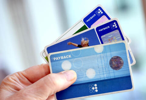 Verbraucherschützer: Beim Kauf in Prämienshops Preise vergleichen