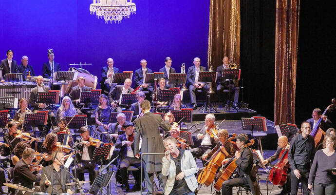 Lions Benefiz-Gala im Theater Pforzheim.