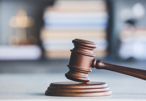 Das Urteil wurde von allen Beteiligten sofort angenommen.