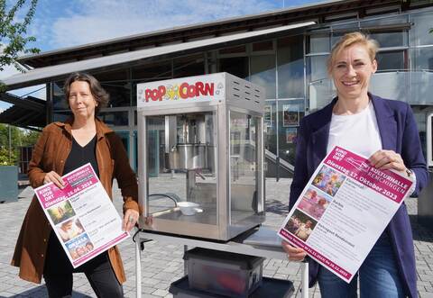 KoKi-Geschäftsführerin Christine Müh (links) und Kulturhallen-Chefin Jeanine Pfrommer wollen die gute Kooperation ihrer beiden Einrichtungen auch weiterhin fortsetzen.