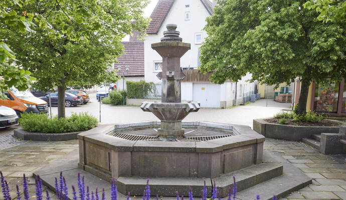 Der Martkplatz von Friolzheim. Der Friolzheimer Gemeinderat hat der Entwurfsplanung zur Umgestaltung des Marktplatzes zugestimmt.