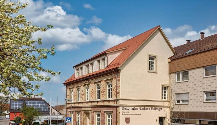 Das Rathaus in Bilfingen. Das Rathaus in Bilfingen.