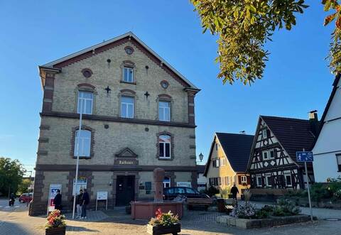 Der Wahltag steht vor der Tür: Am Sonntag wird entschieden, wer künftig in den Gemeinderatssitzungen im Ölbronner Rathaus sitzen wird.
