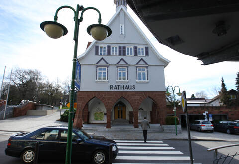 Das Rathaus von Schömberg.