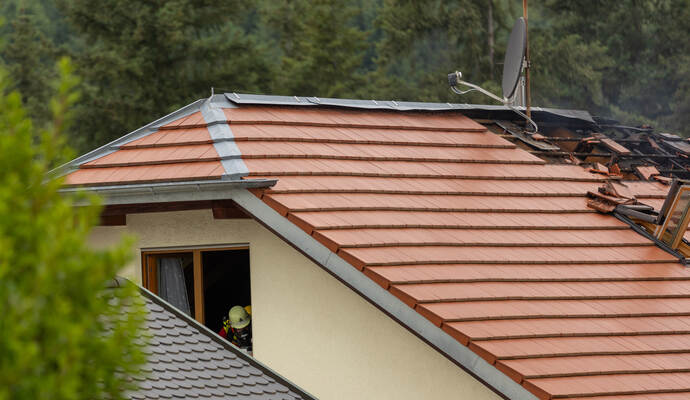 Dachstuhlbrand Tiefenbronn Mörikestraße