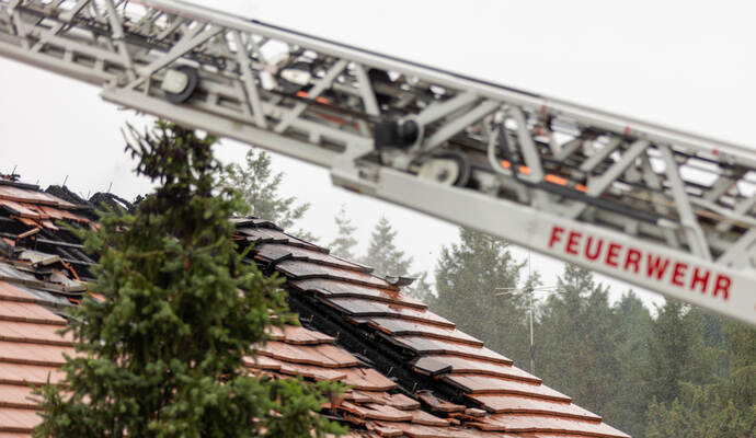 Dachstuhlbrand Tiefenbronn Mörikestraße