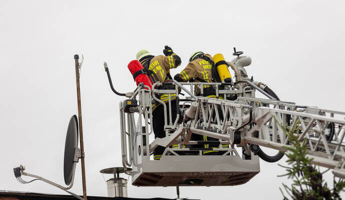Dachstuhlbrand Tiefenbronn Mörikestraße