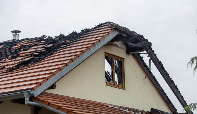 Dachstuhlbrand Tiefenbronn Mörikestraße