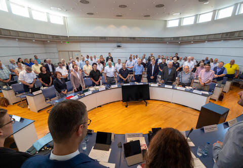 In der konstituierenden Sitzung am Montag hat sich das Gremium erst einmal sortiert.