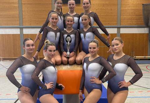 Erfolgreicher Abschluss: Die Frauen-Turnriege des TB Wilferdingen darf sichkommende Saison in der Landesliga messen.