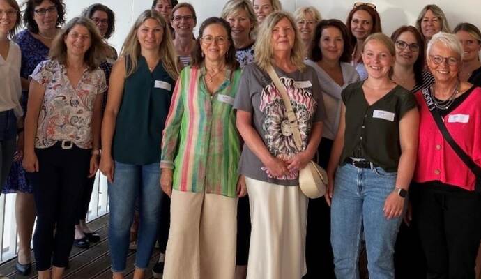 Bürgermeisterassistentinnen aus den Enzkreisgemeinden haben sich in Feldrennach getroffen, um Ideen auszutauschen und ein Netzwe Bürgermeisterassistentinnen aus den Enzkreisgemeinden haben sich in Feldrennach getroffen, um Ideen auszutauschen und ein Netzwerk aufzubauen. Dadurchsoll die interkommunale Zusammenarbeit verbessert werden.