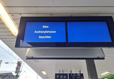 Die neuen Anzeigetafeln in Mühlacker funktionieren nicht.