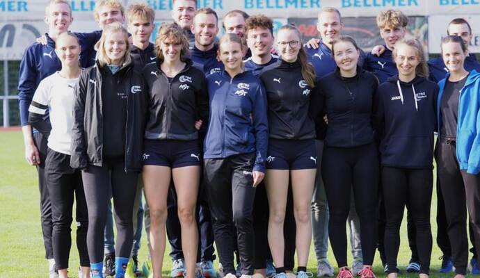 Erfolgreiche Vertreter des Sportkreises Pforzheim: Die beiden Vereine SV Büchenbronn (oben) und TSG Niefern. TSG niefern Erfolgreiche Vertreter des Sportkreises Pforzheim: TSG Niefern.