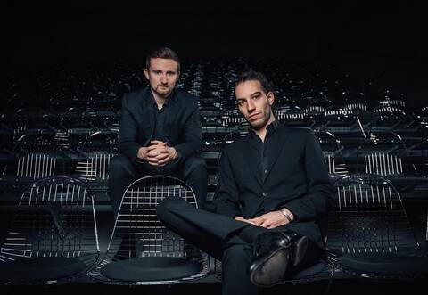 Ein weltmusikalisches Ausnahme Duo: Duo Nova interpretieren Konzertmusik aus Süd- und Mittelamerika.