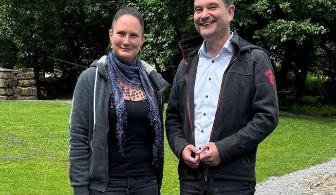 Kritisieren die Art der Verhandlungen um den Wald in Enzklösterle: Sabine Zenker und Klaus Mack. Büro Mack Kritisieren die Art der Verhandlungen um den Wald in Enzklösterle: Sabine Zenker und Klaus Mack.